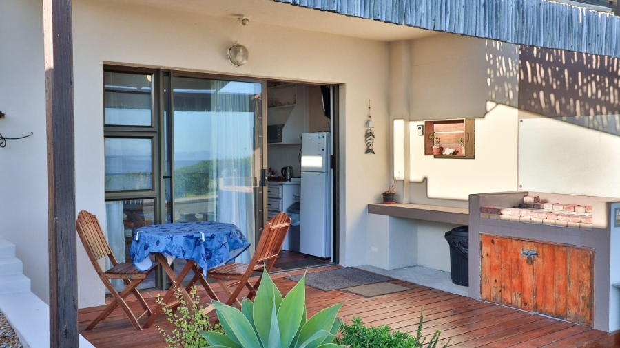 5 Bedroom Property for Sale in De Kelders Western Cape